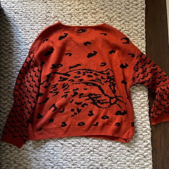MINKPINK Once a Cheetah Sweater - Size L - Picture 5 of 5